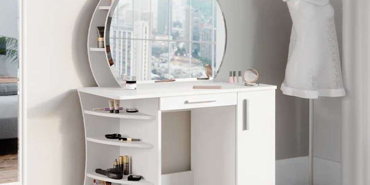 Maximizing Space on Your Dressing Table